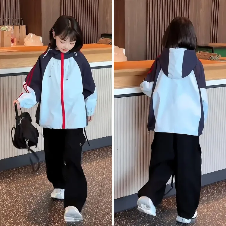 女童秋装冲锋衣外套2025新款洋气儿童春秋季复古拼色连帽夹克上衣