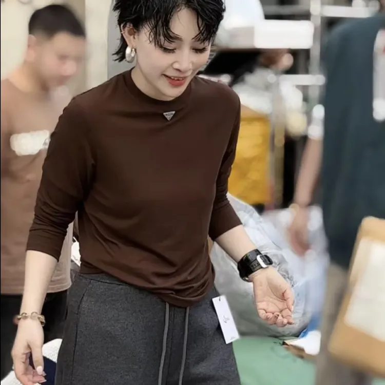 《顶配忘不掉》自带香味〉6587T恤长袖休闲百搭女装上衣圆领时尚打底