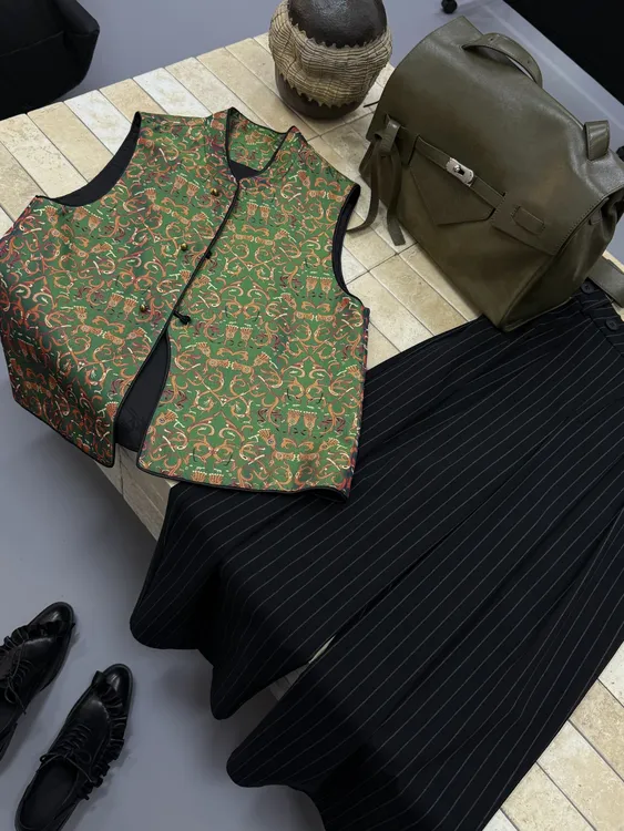 [吉祥]原创设计单排扣常规四季款休闲时尚马夹