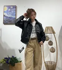 186区90黑色翻领拉链短款女士外套