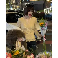 【朦胧缪斯】冬季新款 法式小香风重工蕾丝提花V领加绒长袖打底衫