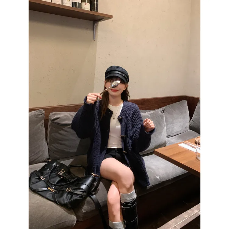  切糕自制【简爱少女】小个子初秋女百搭纯欲慵懒感流光风长袖毛衣