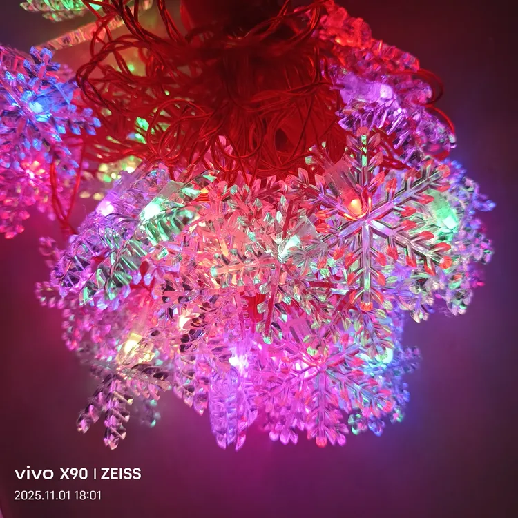 LED七彩闪灯雪花小熊玉米冰条家用节日房间户外装饰氛围灯装饰灯