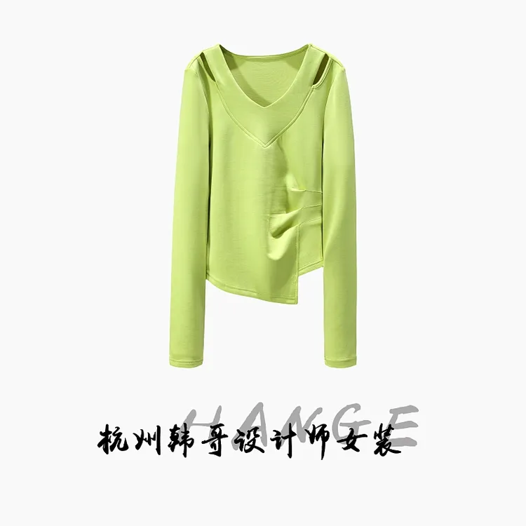 【韩哥女装】2025秋冬新品苹果绿压褶时尚V领高弹上衣10075-A9