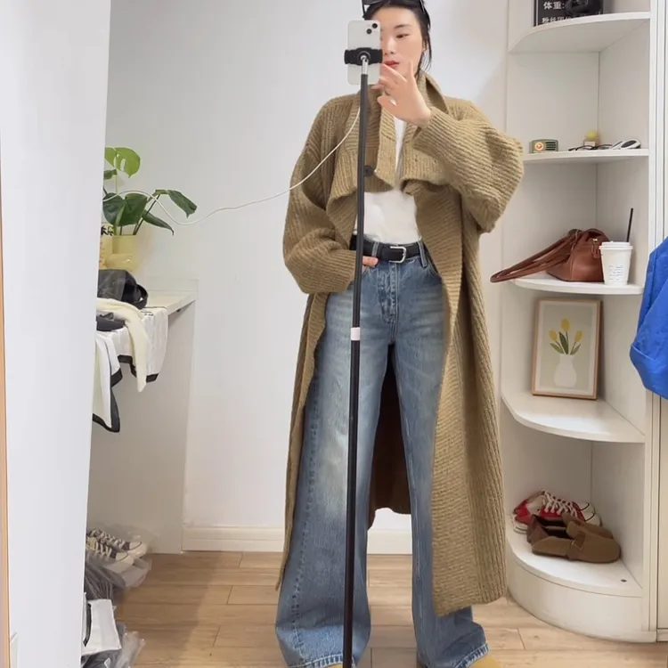 大翻领博主冬季加厚宽松中长款大毛衣