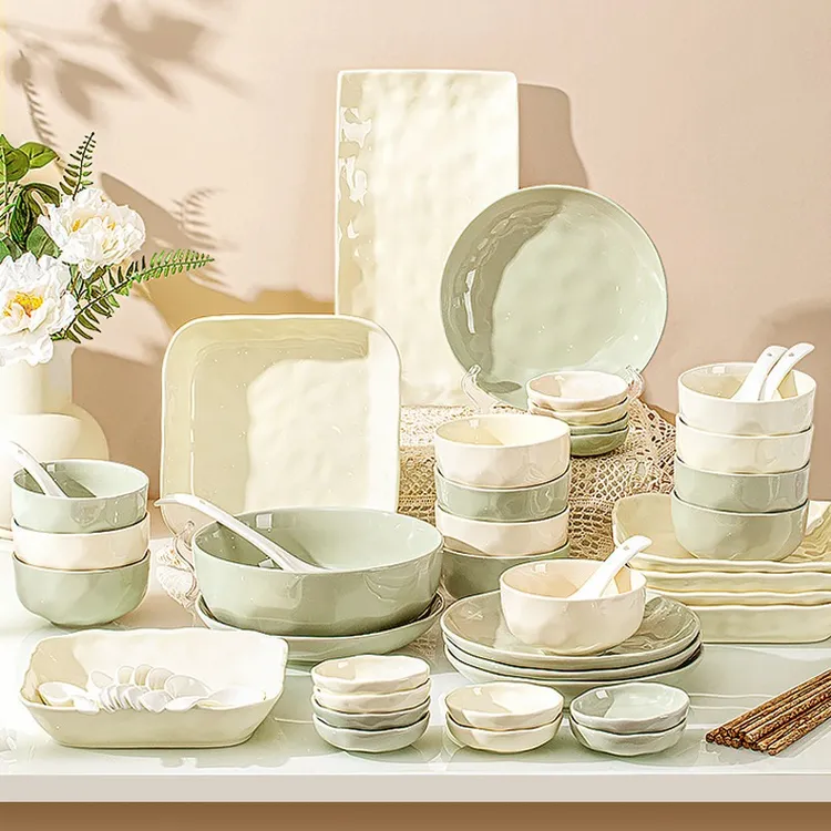 奶油风餐具套装碗家用碗碟碗盘碗具2025新款高颜值碗筷乔迁礼盒装