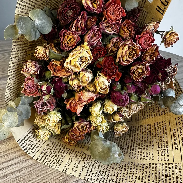 多头泡泡玫瑰混搭干花花束适合居家摆放 拍照 氛围感