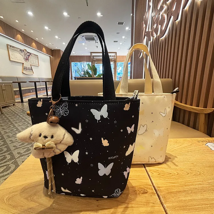 新款手提袋饭盒袋便当包卡通小包上班通勤学生带饭包遛娃妈咪包