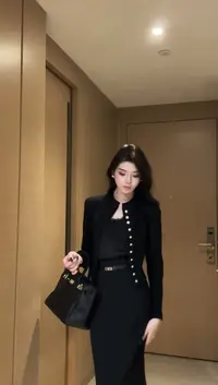 【晨星派对】秋季法式气质时尚网红百搭设计感纽扣长袖外套9700款