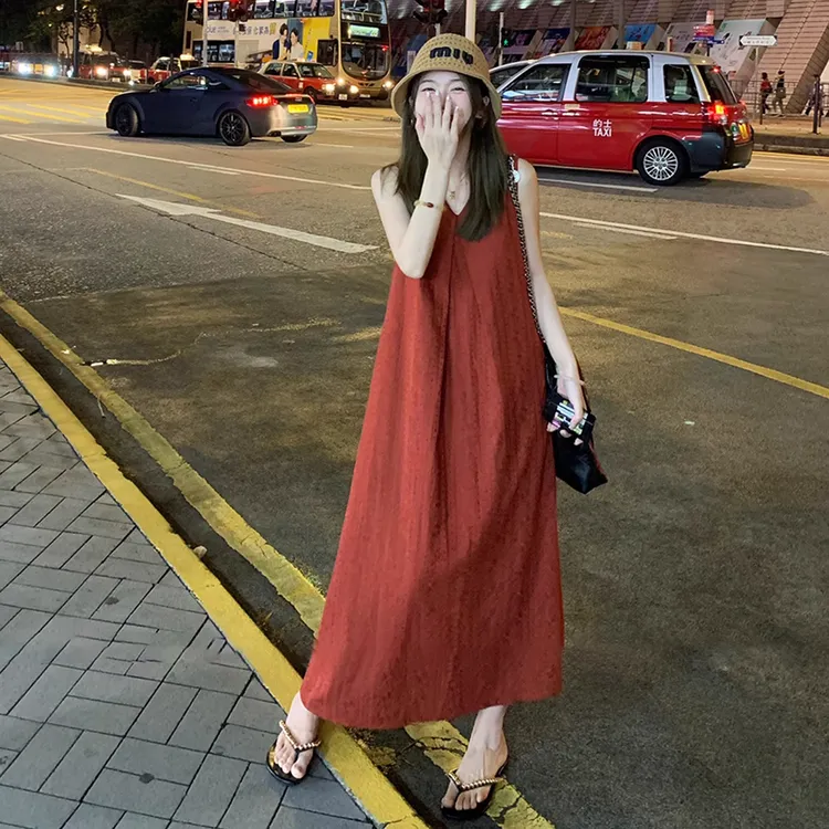 红色无袖背心连衣裙子女夏季2025新款爆款绝美巨好看海边度假长裙