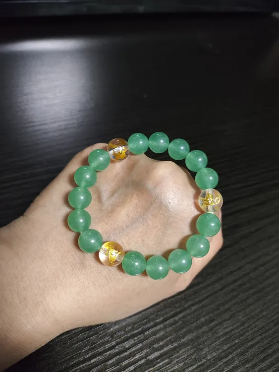 绿色腕间意新娘手腕花