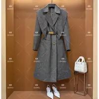 【闵闵】秋冬气质小香风时尚收腰女士翻领中长款外套 QD-2024873