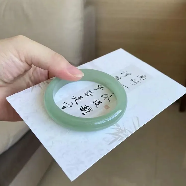 天然高冰东陵玉手镯冰透油润绿色手镯正圈油青翠色