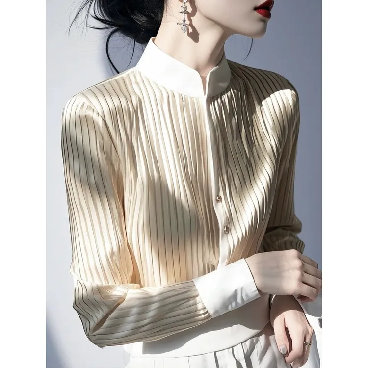 杏色条纹衬衫独特漂亮高级感轻奢减龄洋气法式打底上衣女2025春季