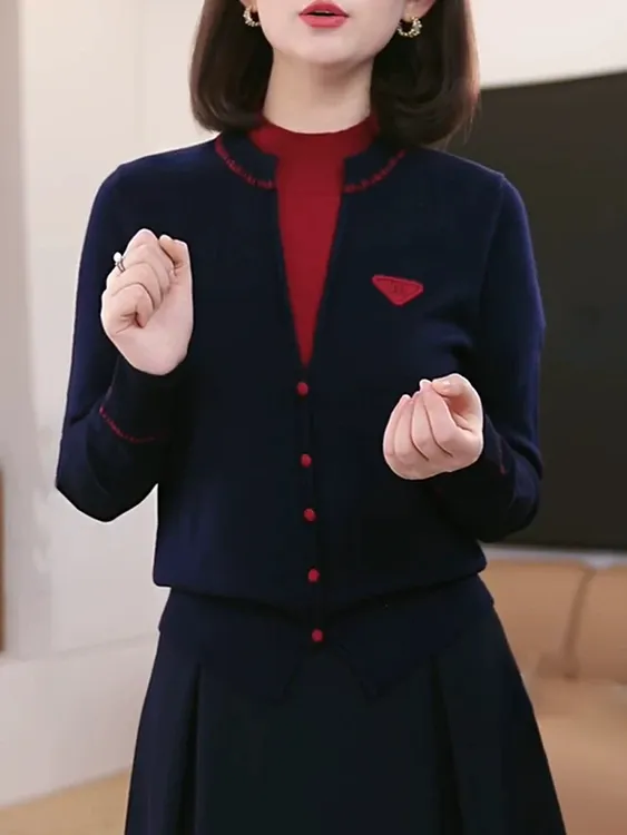 撞色拼接圆领长袖假两件针织衫女2025年秋冬新款气质休闲显瘦上衣