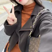 Barbie Siyu【驭风者】25223新款时髦设计感翻领拉链不规则皮衣外套