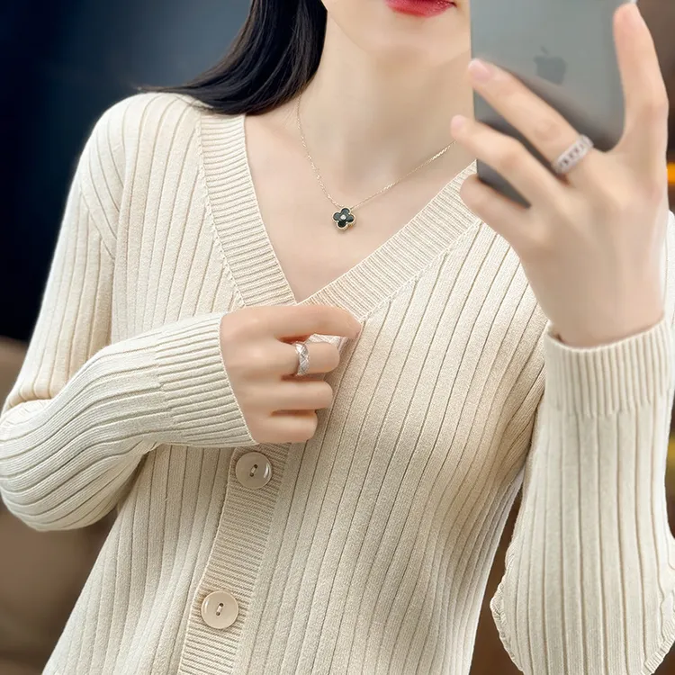 【相约达汇】春秋薄款针织衫V领开衫毛衣外套春装长袖短款外搭上衣