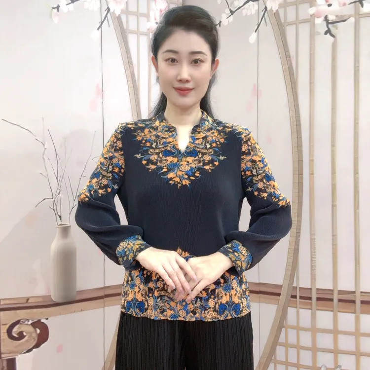 早秋三宅褶皱衬衫秋季民族风宽松印花立领中老年女装上衣大码