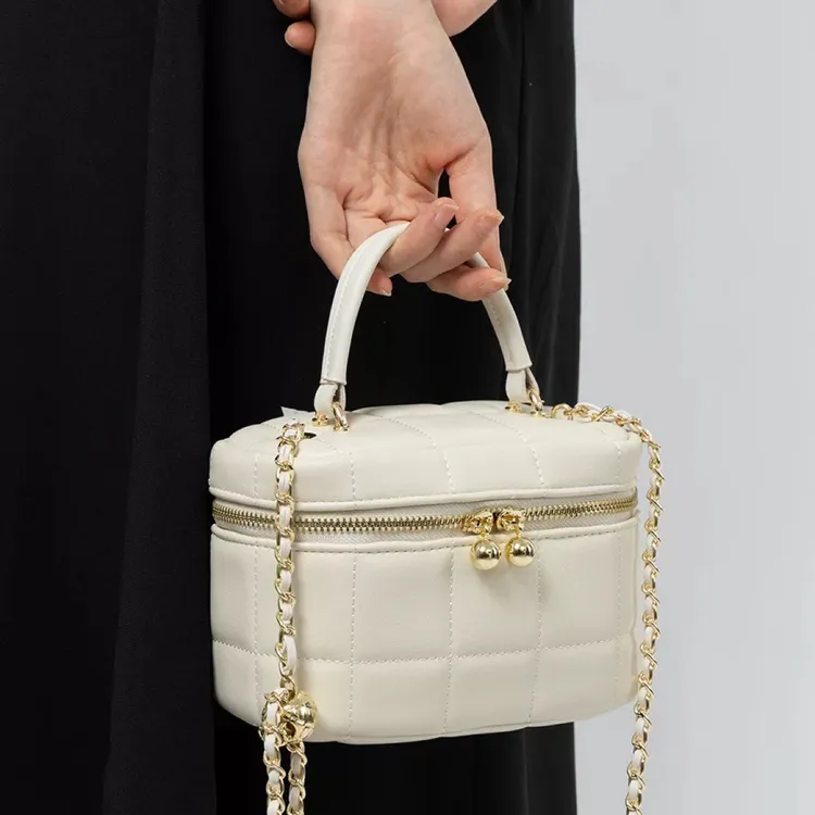 真皮小香风盒子包女2025新款高级质感链条小包单肩斜挎包超火女包