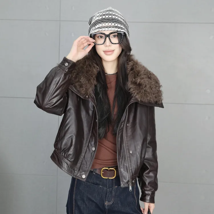 复古羊卷毛领皮衣女短款冬季新款翻领保暖外套小个子咖色油蜡皮克