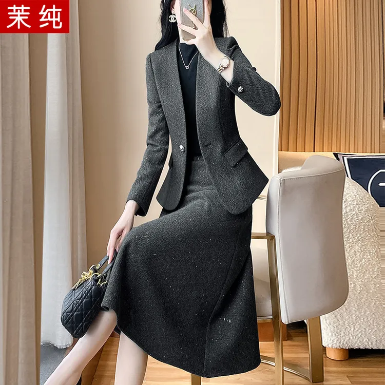 时尚洋气女2026新款灰色无领西服裙子高级感贵气感御姐工服洋气裙