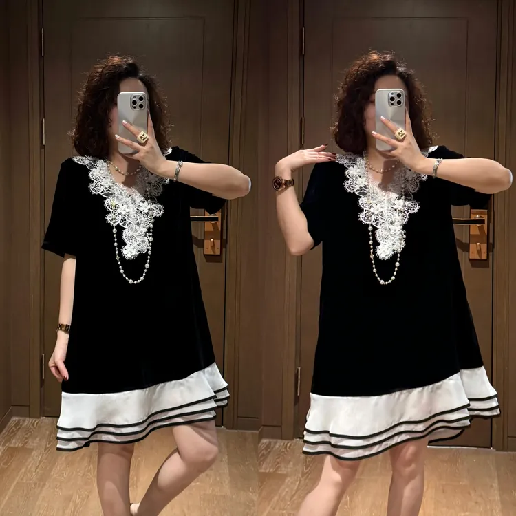 YDFSTUDIO小众【名媛佳丽】高品蕾丝撞色V领拼接时尚真丝气质连衣裙