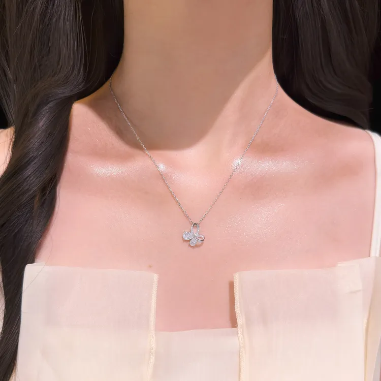 坠链均925银 纯银镶钻项链女款灵动闪钻蝴蝶吊坠小众设计感锁骨链
