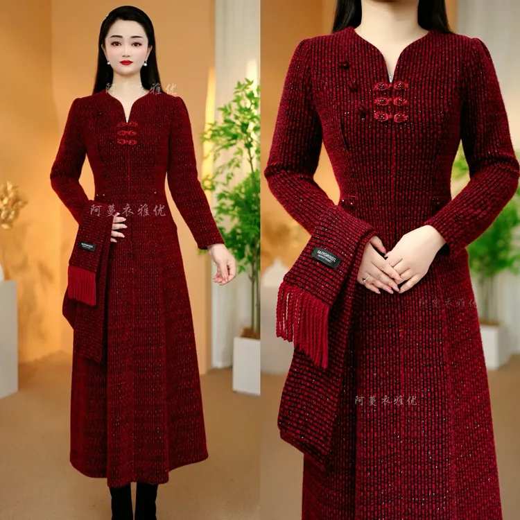 【衣雅严选】8101-2426#加绒软精仿混纺彩虹线围巾两件套连衣裙