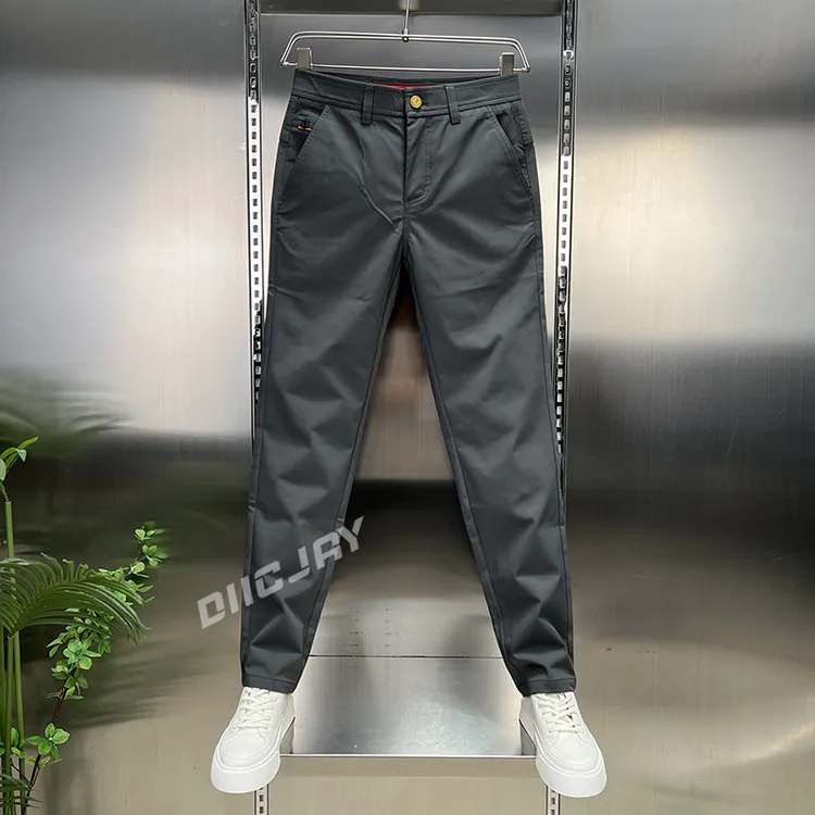 休闲裤男2025秋冬新款高端男士商务休闲裤百搭简约弹力修身直筒裤