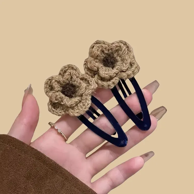 毛线针织花朵发夹植绒边夹女甜美温柔碎发刘海夹外出百搭bb夹头饰