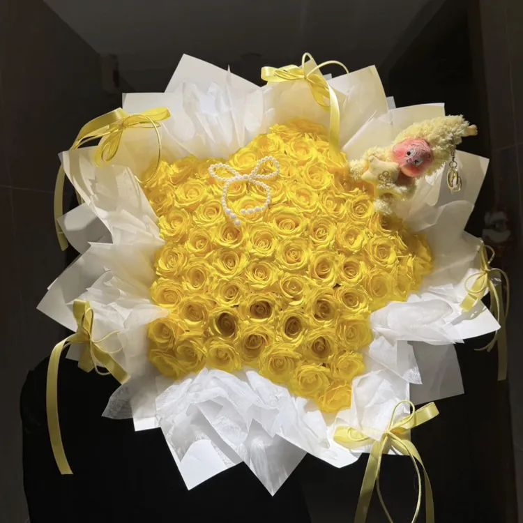 网红新款星星人香皂永生花束99朵黄玫瑰情人节送女友闺蜜浪漫礼物