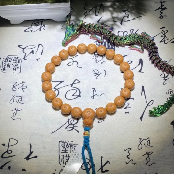 427号尼泊尔龙眼菩提，尺寸13+毫米22颗同树籽，一图一物已打底点封