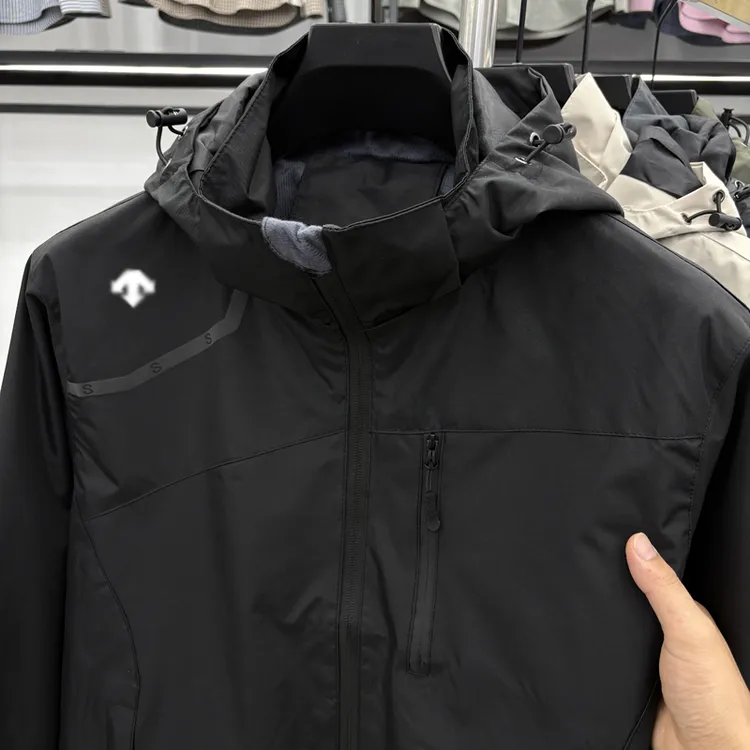 奥特莱斯 |秋季单件冲锋衣可拆卸帽迪家男士防风防水户外运动男装