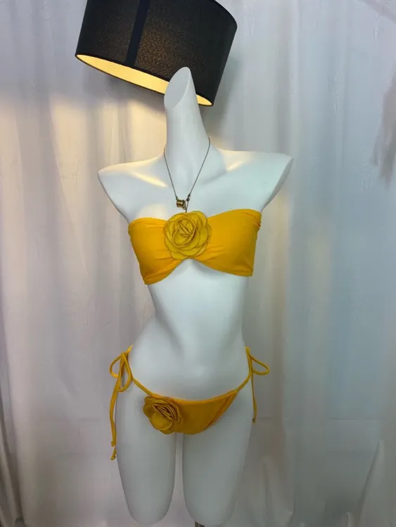 NiceGirl女式分体泳衣性感显瘦沙滩度假姜黄山茶花两件套比基尼