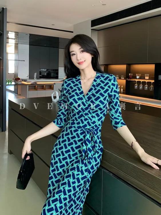 原创设计【菱韵蓝调】夏季法式气质裹身裙名媛复古格子度假长连衣裙