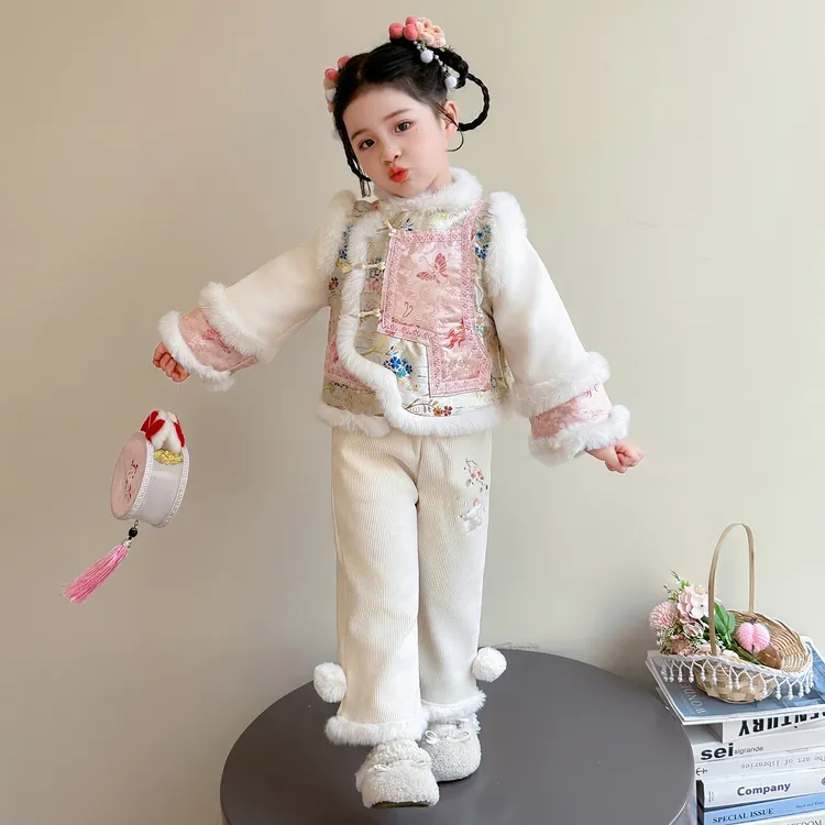 女童中国风刺绣毛绒套装冬季新款加厚保暖过年衣服唐装女宝宝冬装