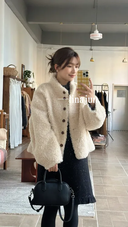 11.19秋冬季新款韩系气质百搭保暖立领毛茸茸绵羊毛短款外套