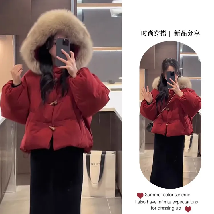 小个子超好看酒红色棉服女款冬季设计感加厚保暖牛角扣棉袄外套