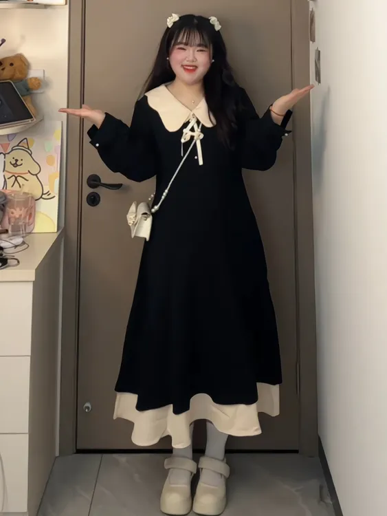 大码秋冬季法式娃娃领连衣裙胖mm梨型身材显瘦遮肚藏肉赫本风长裙