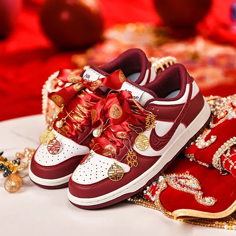 女鞋红色aj婚鞋高颜值AJ1dunk板鞋新婚礼物平底鞋带结婚配饰婚鞋a