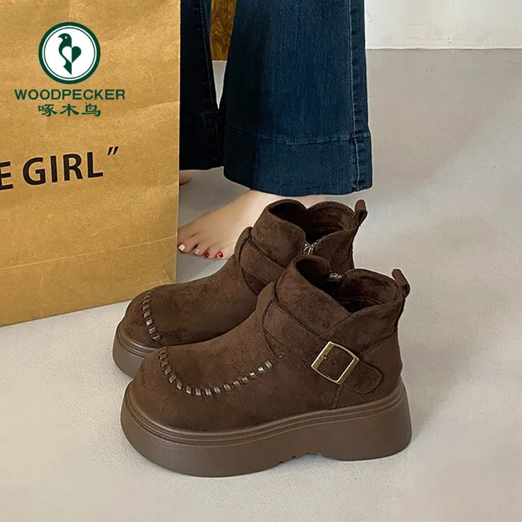 啄木鸟英伦风爆款马丁靴女款2025新款秋冬季中筒绒面咖色厚底短靴