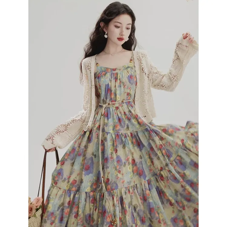 法式复古碎花油画感吊带裙开衫海边出游穿搭套装民族风拍照连衣裙