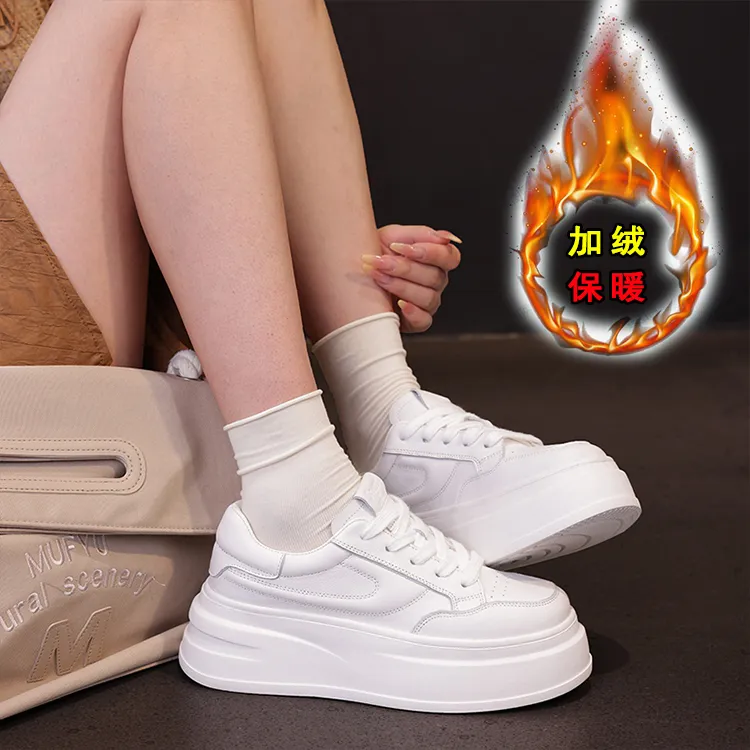 100%头层牛皮厚底软底女鞋2025秋冬有34码  搭配裙子的小白鞋加绒