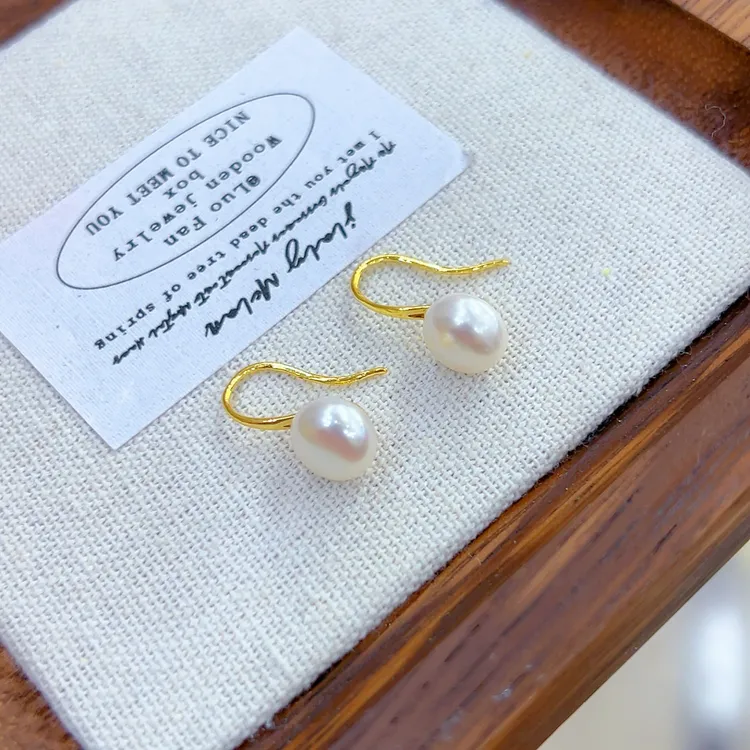 钛钢耳饰 新款时尚百搭气质精美耳钩女款耳饰جىڭ مەرۋايىت轻奢