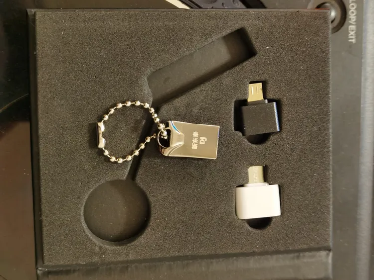 （1号链接）高端车载创意挂件盘