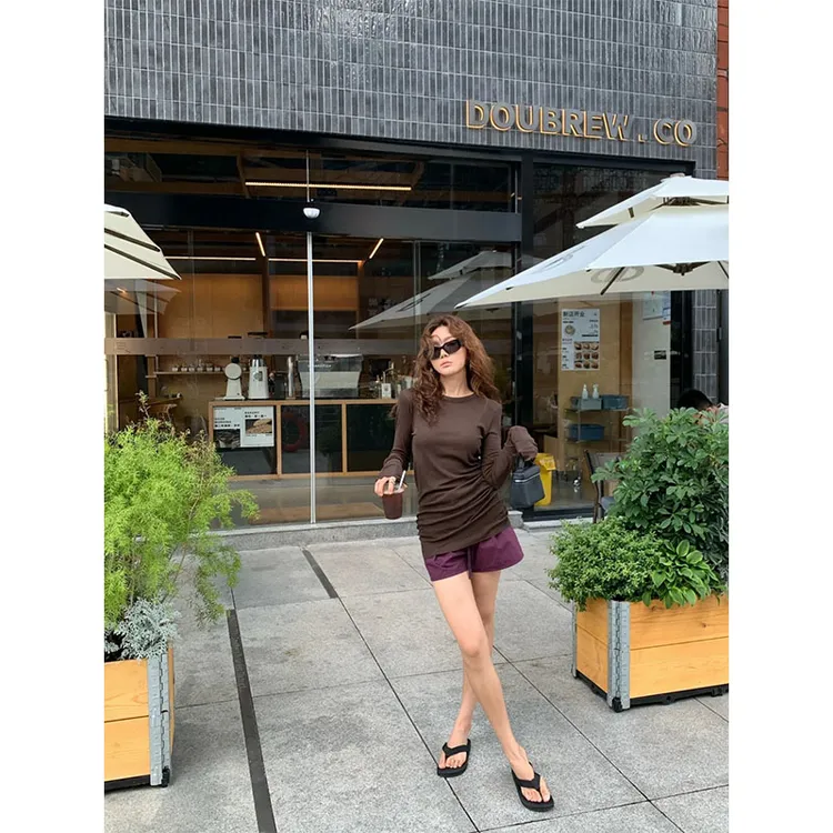 夏季通勤风休闲简约时尚百搭显瘦修身穿搭长袖圆领上衣抽绳短裤女