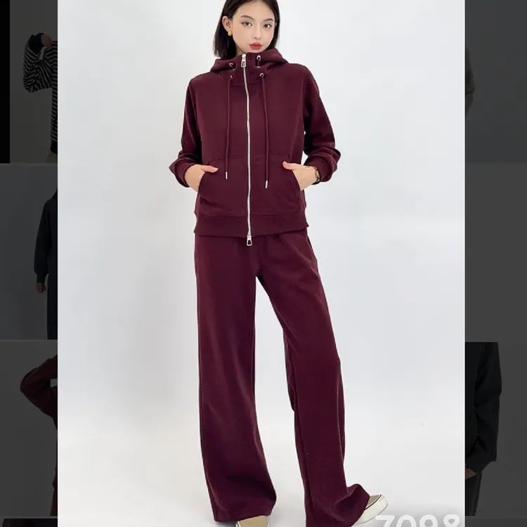帽绳三排扣套装女秋冬2025新款加厚连帽卫衣时尚洋气休闲两件套