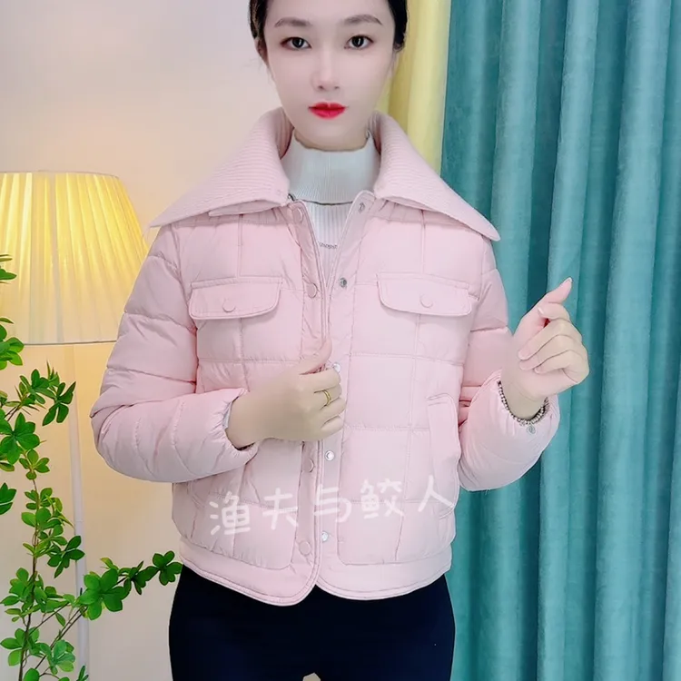 设计感百搭新款小个子时尚2025针织翻领拼接修身排扣棉服外套