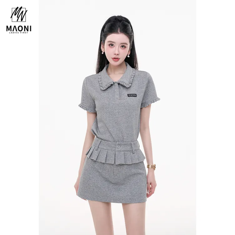 毛妮LADIESFIRST【南韩尖子生】娃娃领木耳边POLO衫+半身裙L1881