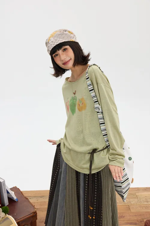 ST01093火山马原创设计感薄款创意风牛仔上衣